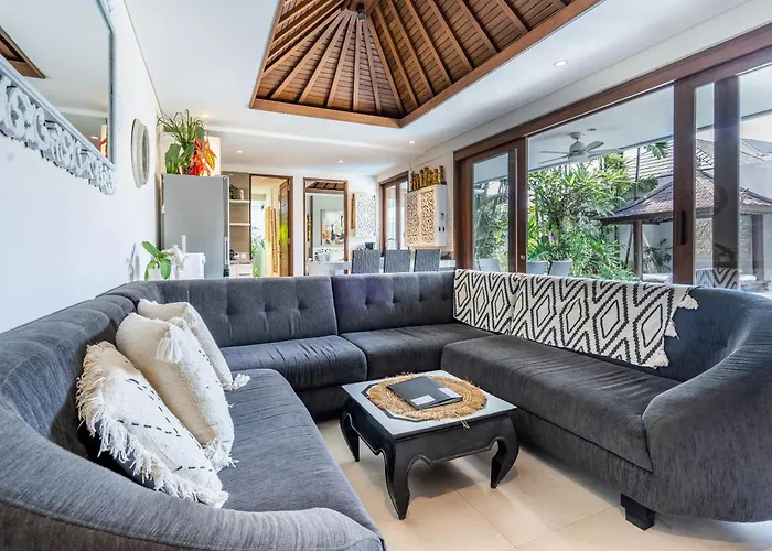 ヴィラ Kejora Beachfront Estate - Murni Moments From