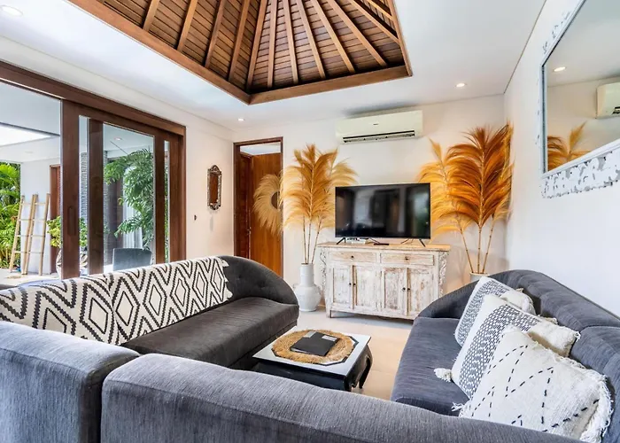 Kejora Beachfront Estate - Murni Moments From ヴィラ